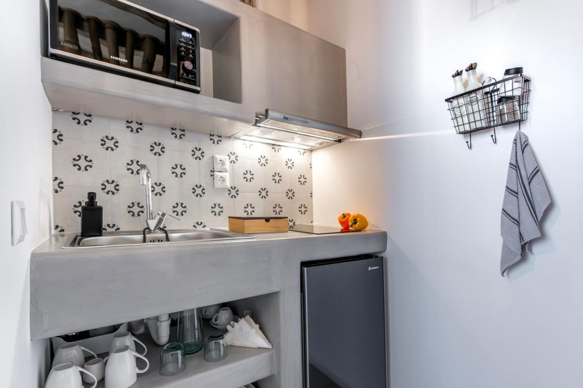 Aelia Suites Adamantas  Zewnętrze zdjęcie